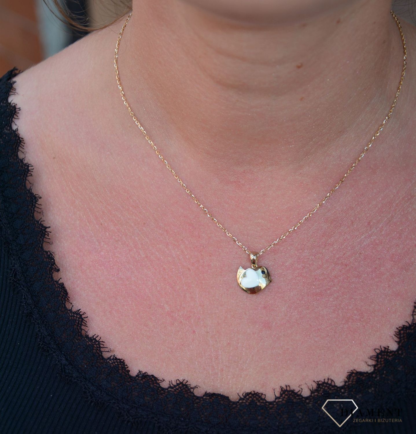 Złoty łańcuszek 375 Ankier o szerokości 1,5 mm DIA-LAN-RDOV 035-375 1,5mm (1).jpg